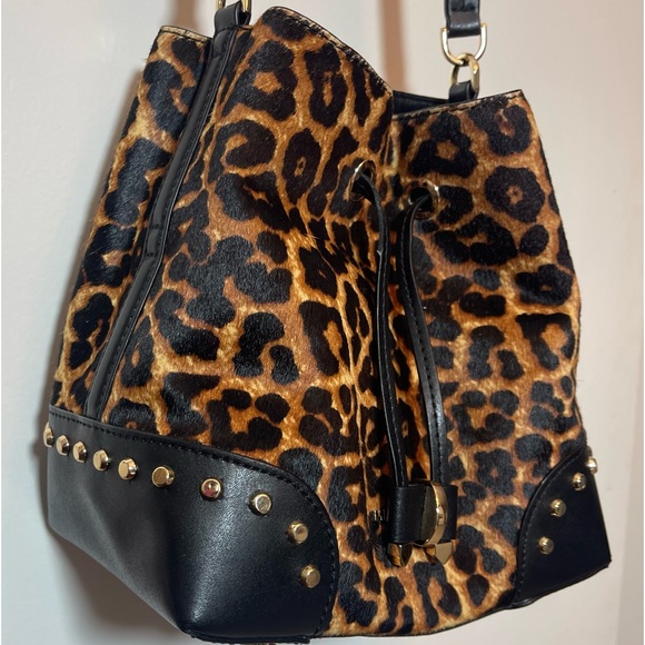 Women's Michael Kors Brown Leopard Print Mercer Gallery Bag - Picture 9 of 14